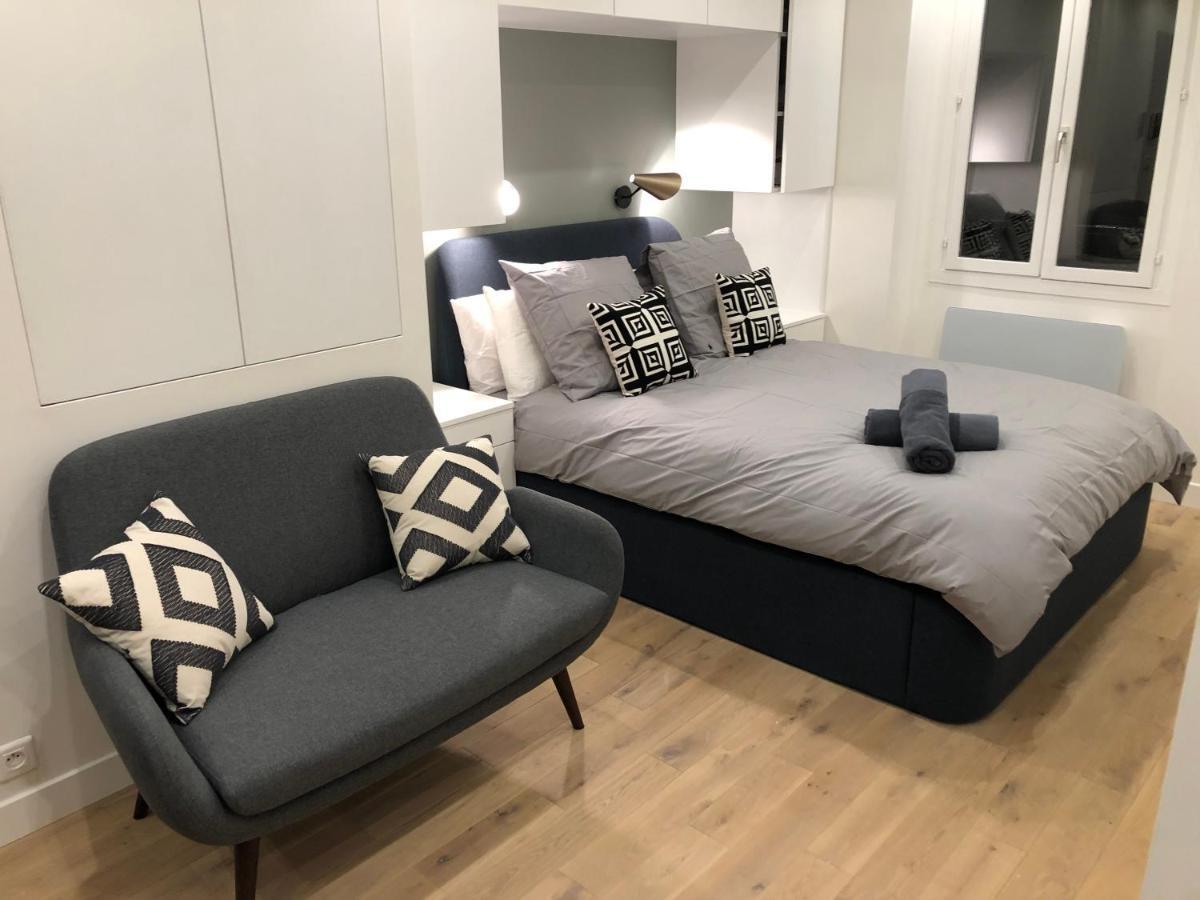 Studio Design Proche Champs-Elysees Paris Luaran gambar